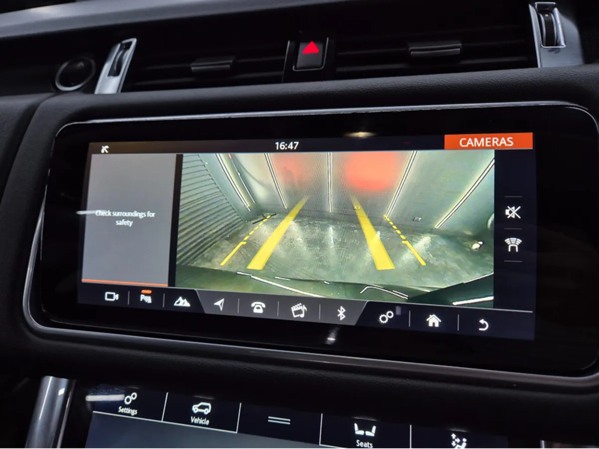 Land Rover Range Rover Sport SDV6 HSE 306PS PRICE - Image 4