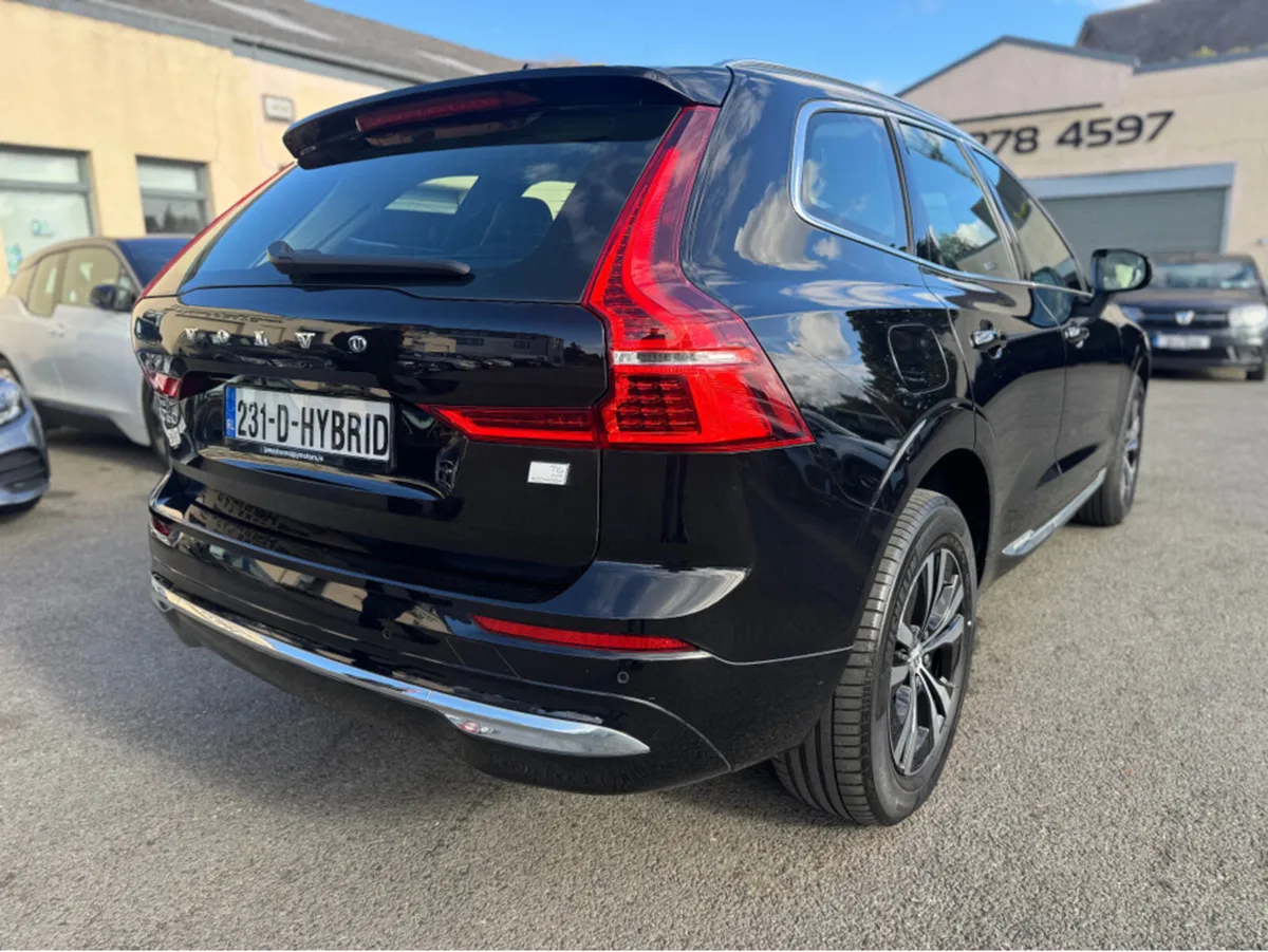 Volvo XC60 CORE T6 RECHARGE AWD - Image 4
