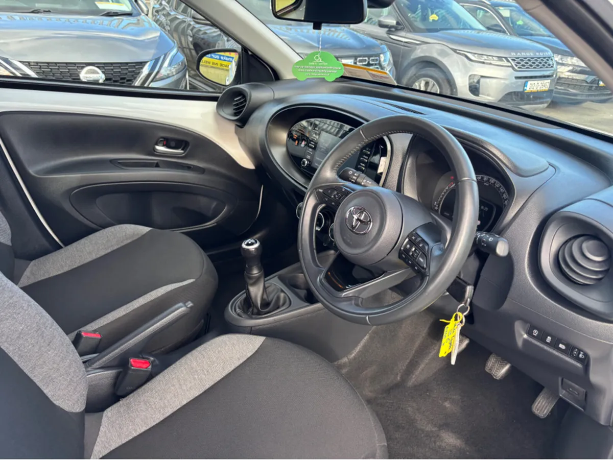 Toyota Aygo X PULSE 4DR - Image 3