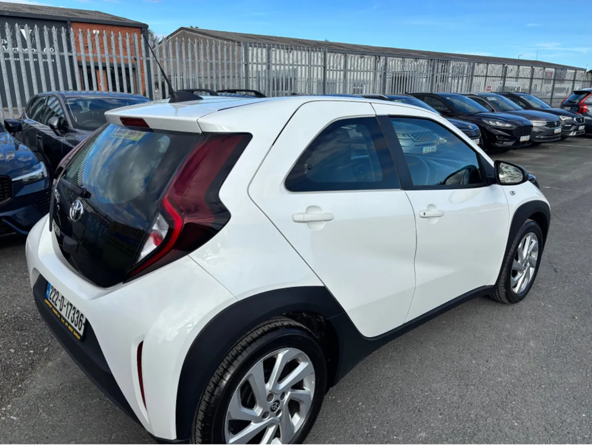 Toyota Aygo X PULSE 4DR - Image 4