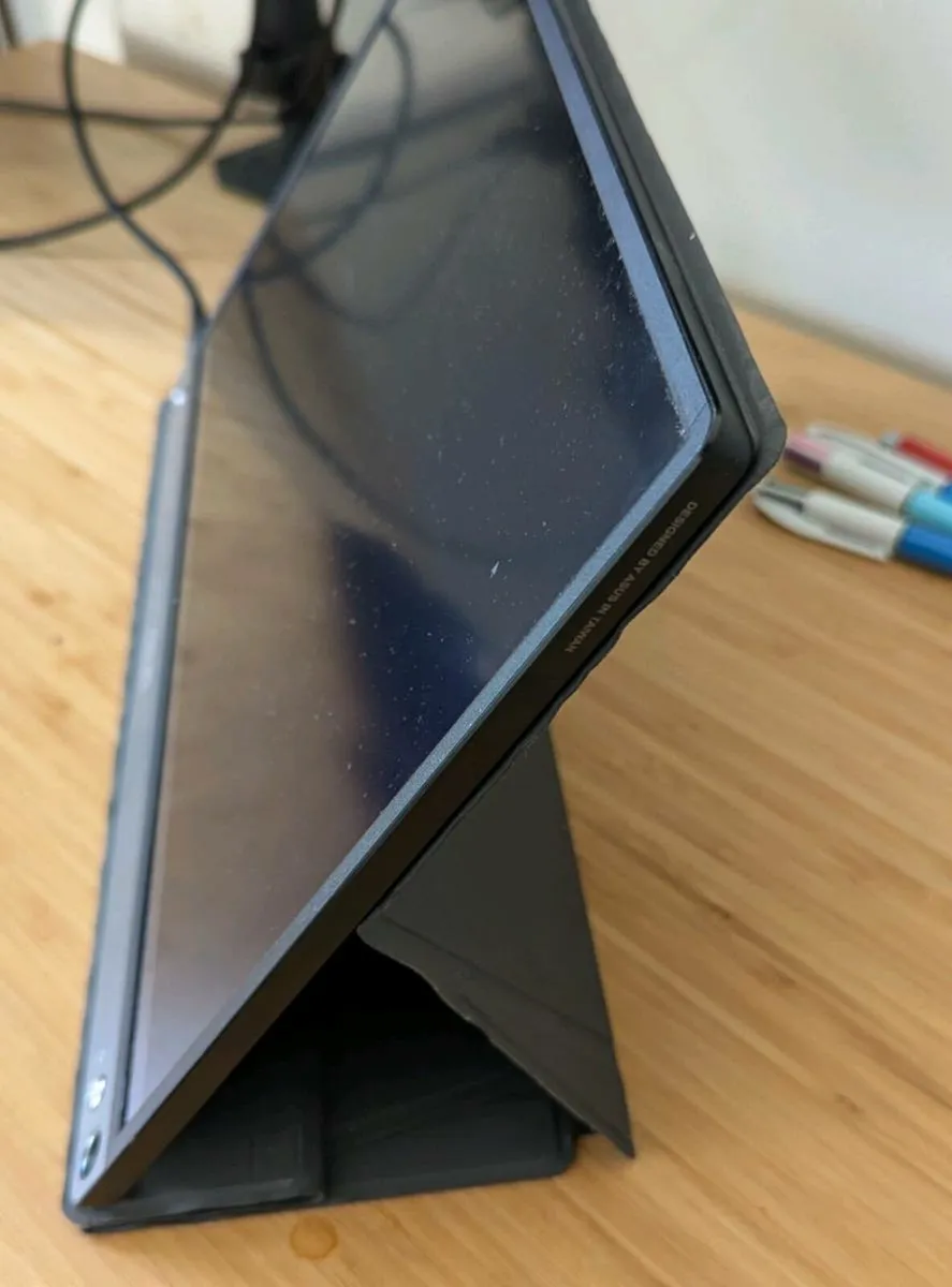 Asus MB16AHP Portable Monitor, Build-in Battery - Image 3