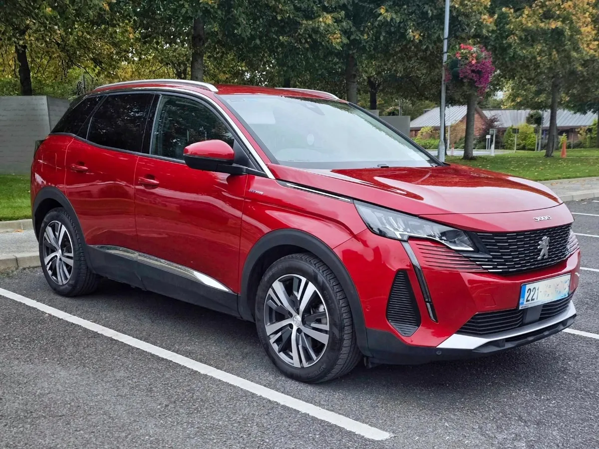 2022 Peugeot 3008 Plug-in Hybrid 1.6 Automatic - Image 1