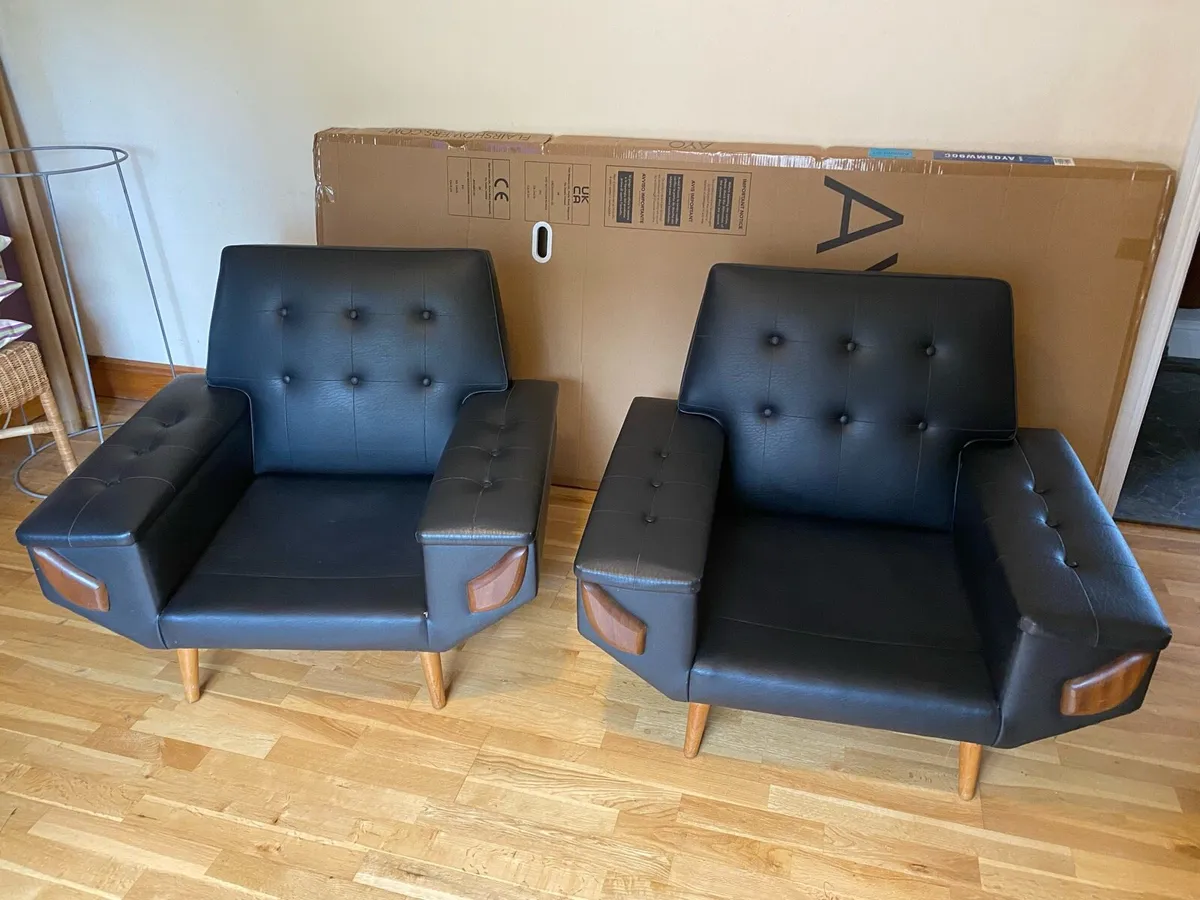 Pair of black leather mid century armchairs - Image 1