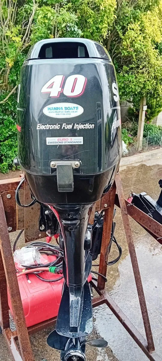 Suzuki DF40 four stroke outboard - Image 2