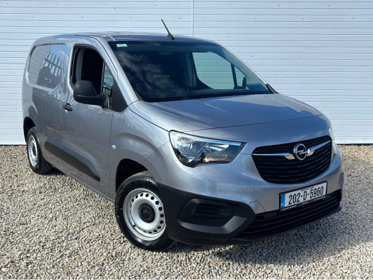 Opel Combo CARGO L1H1 75PS 5DR - Image 1