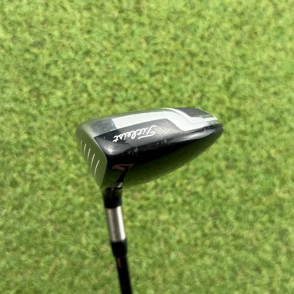 Titleist 909 F2 #3 Wood 15.5° /Aldila Voodoo Stiff - Image 3