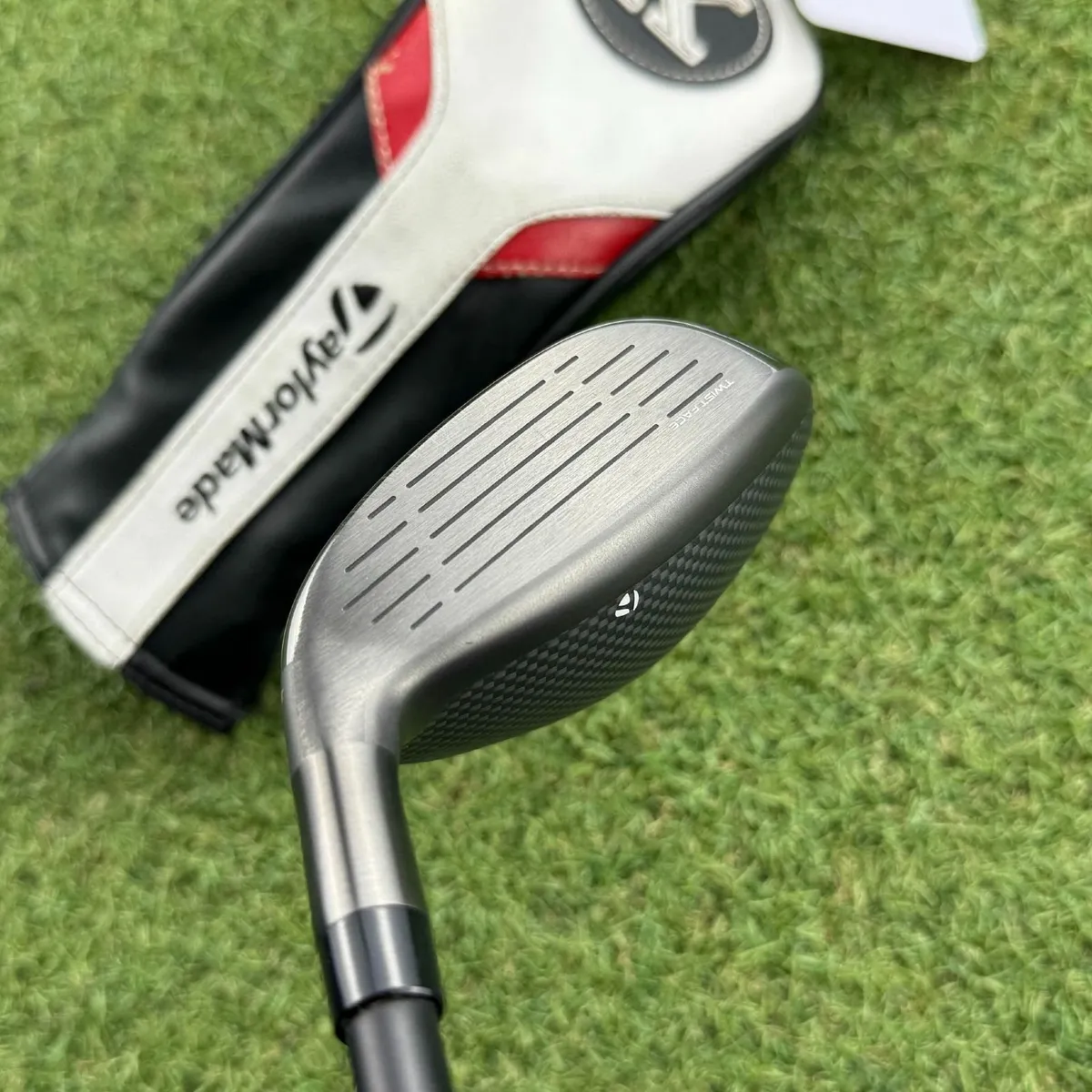 Taylormade Qi35 Max Hybrid / #3 20° / Regular - Image 3
