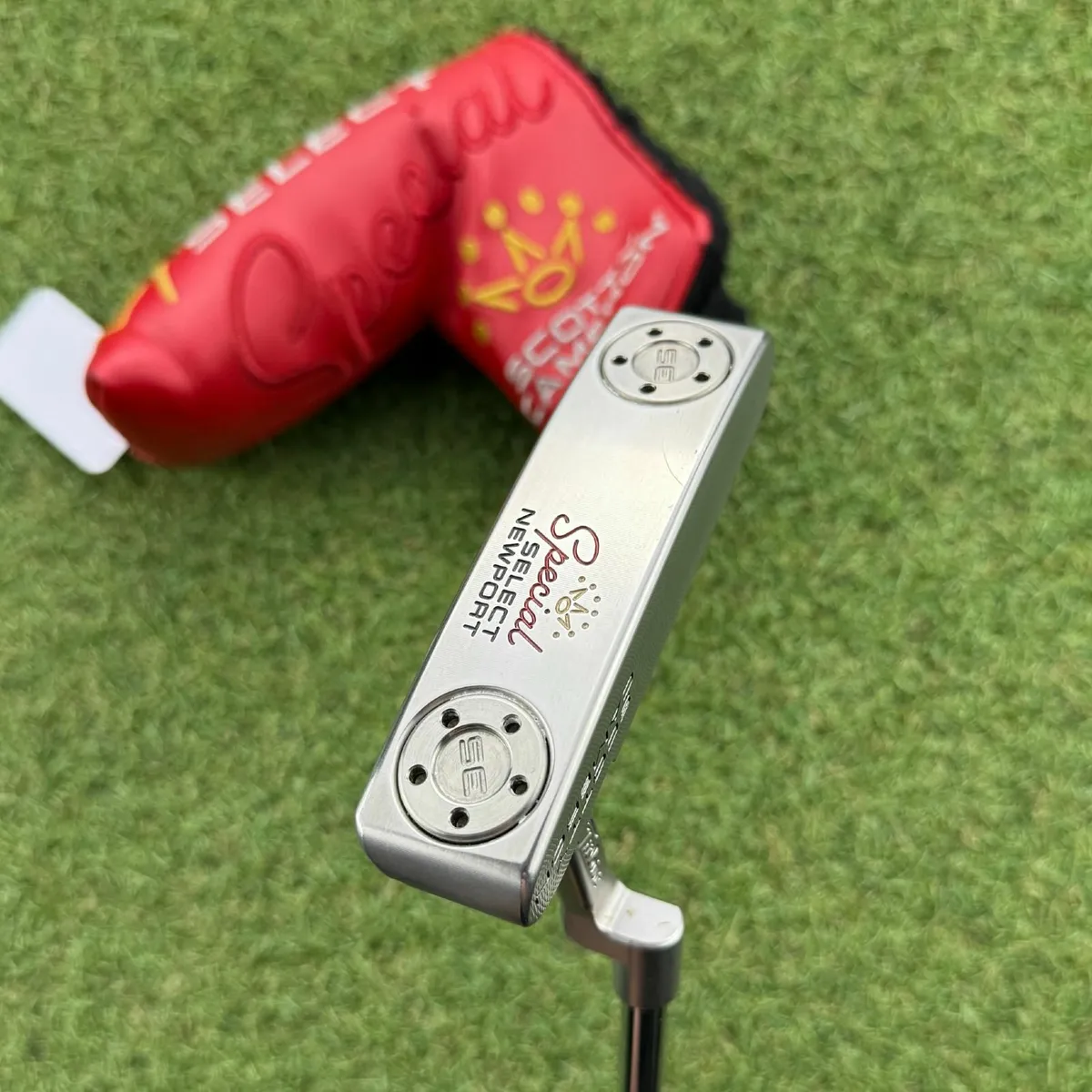 Scotty Cameron Special Select Newport Putter / 35″ - Image 2