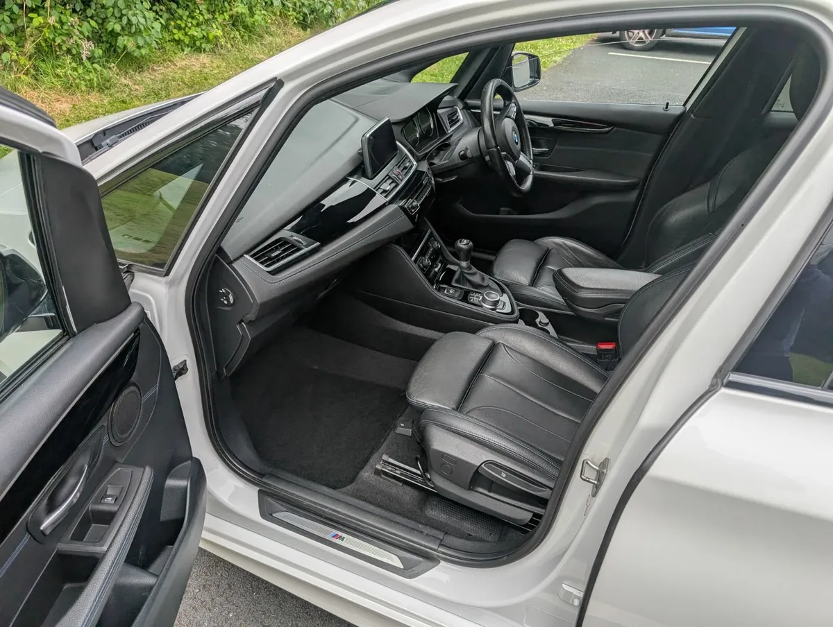 BMW 2-Series 2020 - Image 4