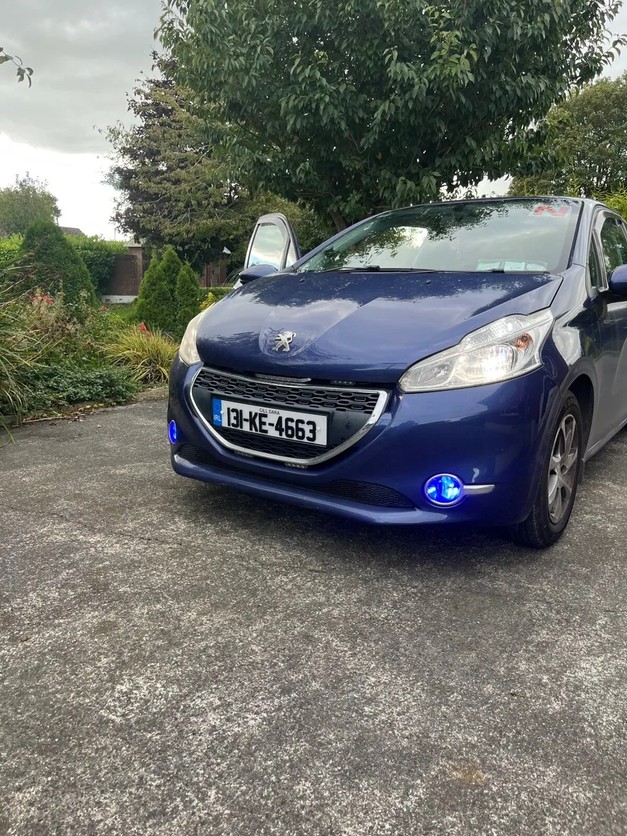 Peugeot 208 2013 - Image 1