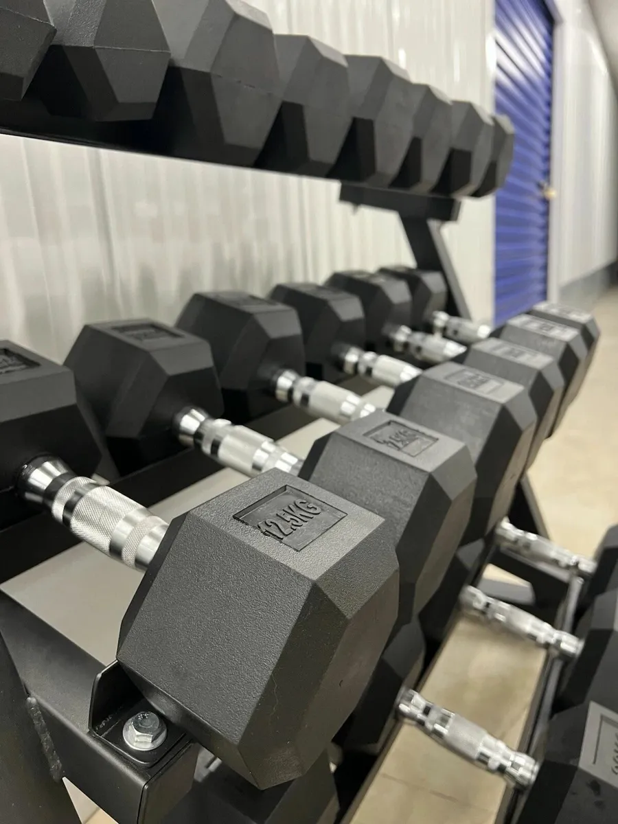 2.5-25kg Hex Dumbbell Set With 3 Tier Rack - Image 4