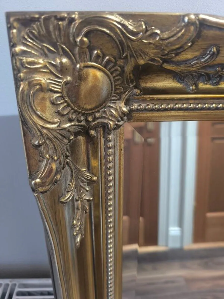 mirror..... beveled - Image 3