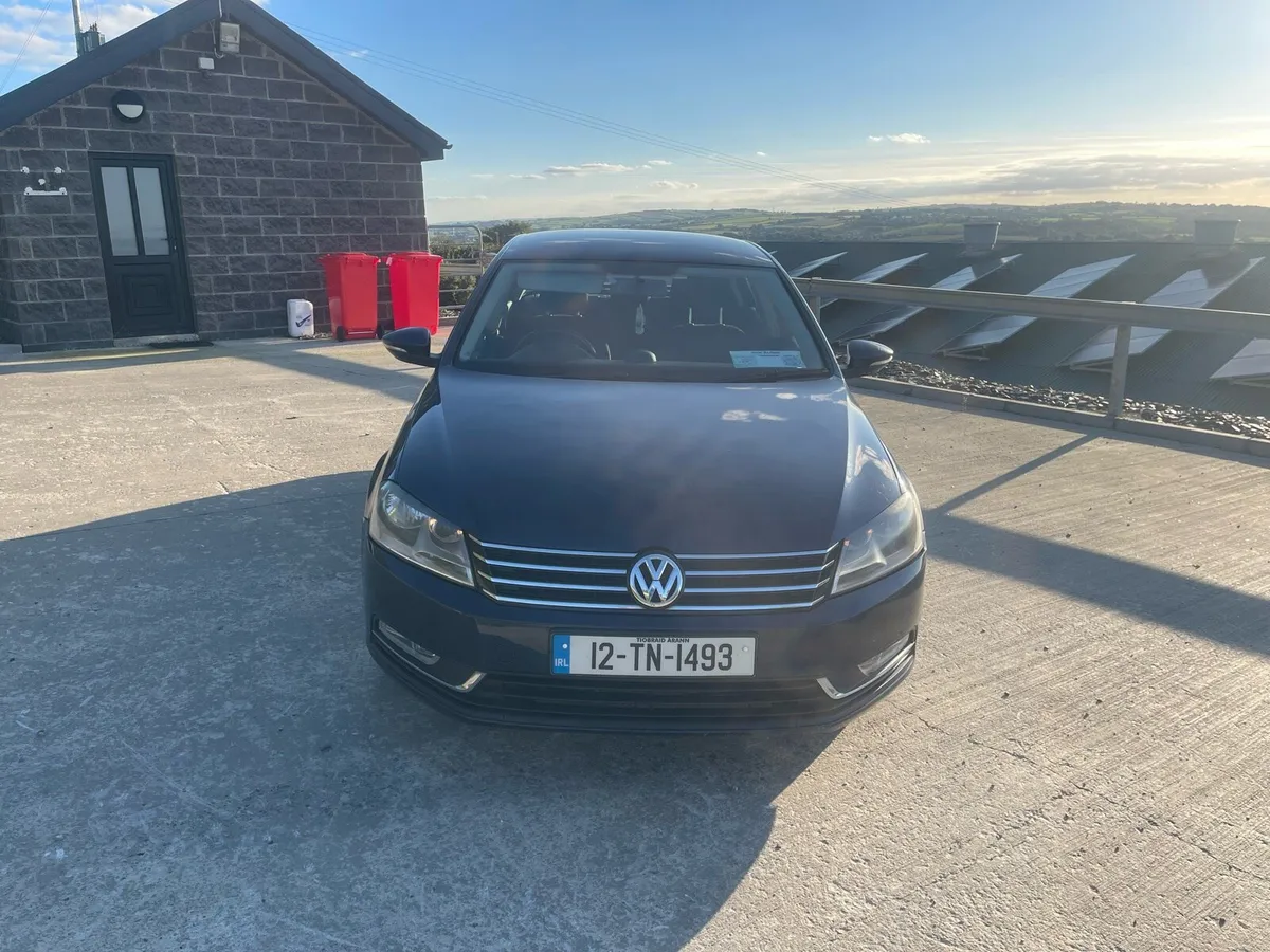 2012 VOLKSWAGEN PASSAT 2.0 BLUEMOTION - Image 3