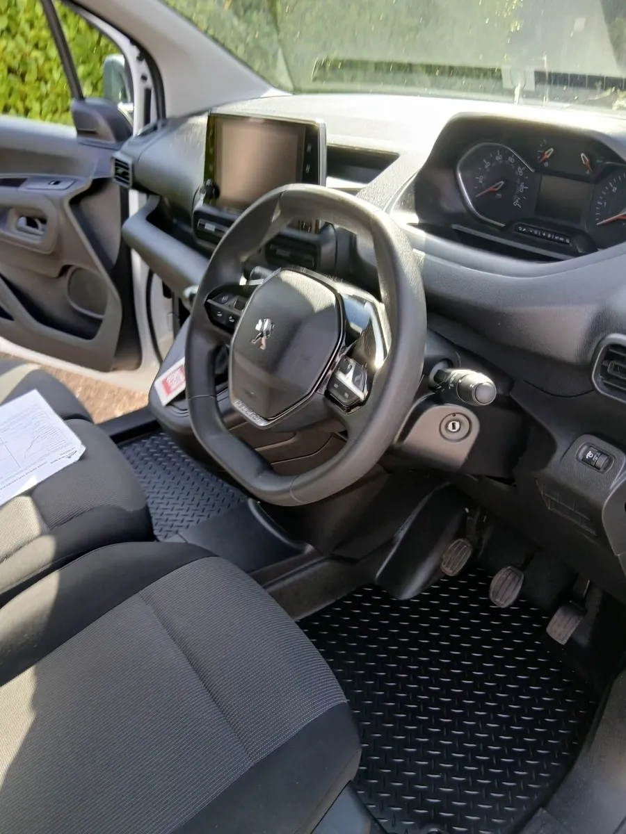 Peugeot Partner 2022 - Image 3