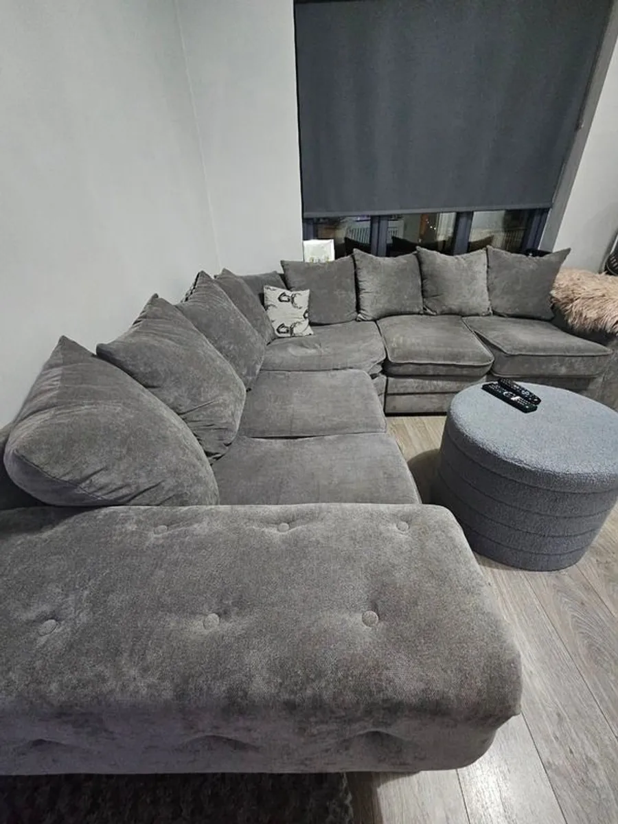 Left hand facing corner sofa - Image 2