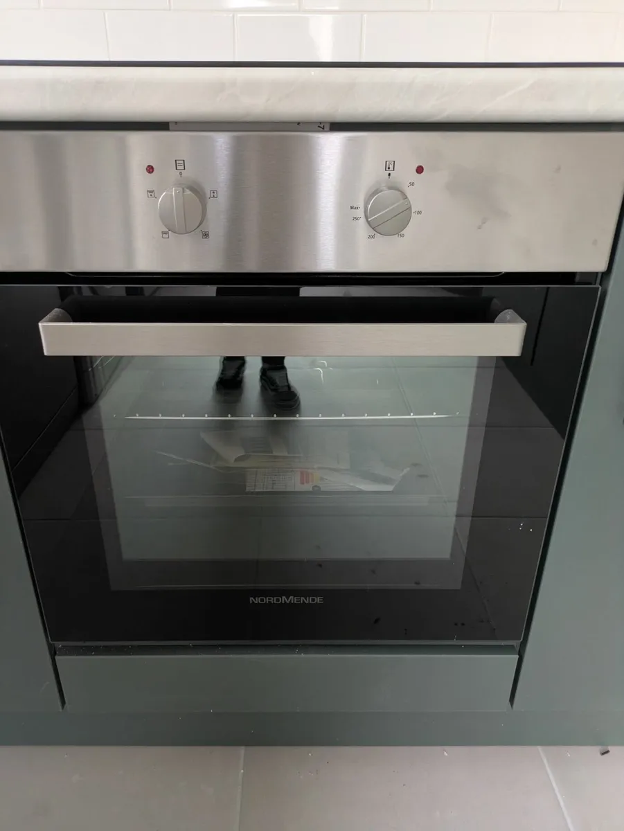Nordemende Integrated Single Fan Oven - Image 1