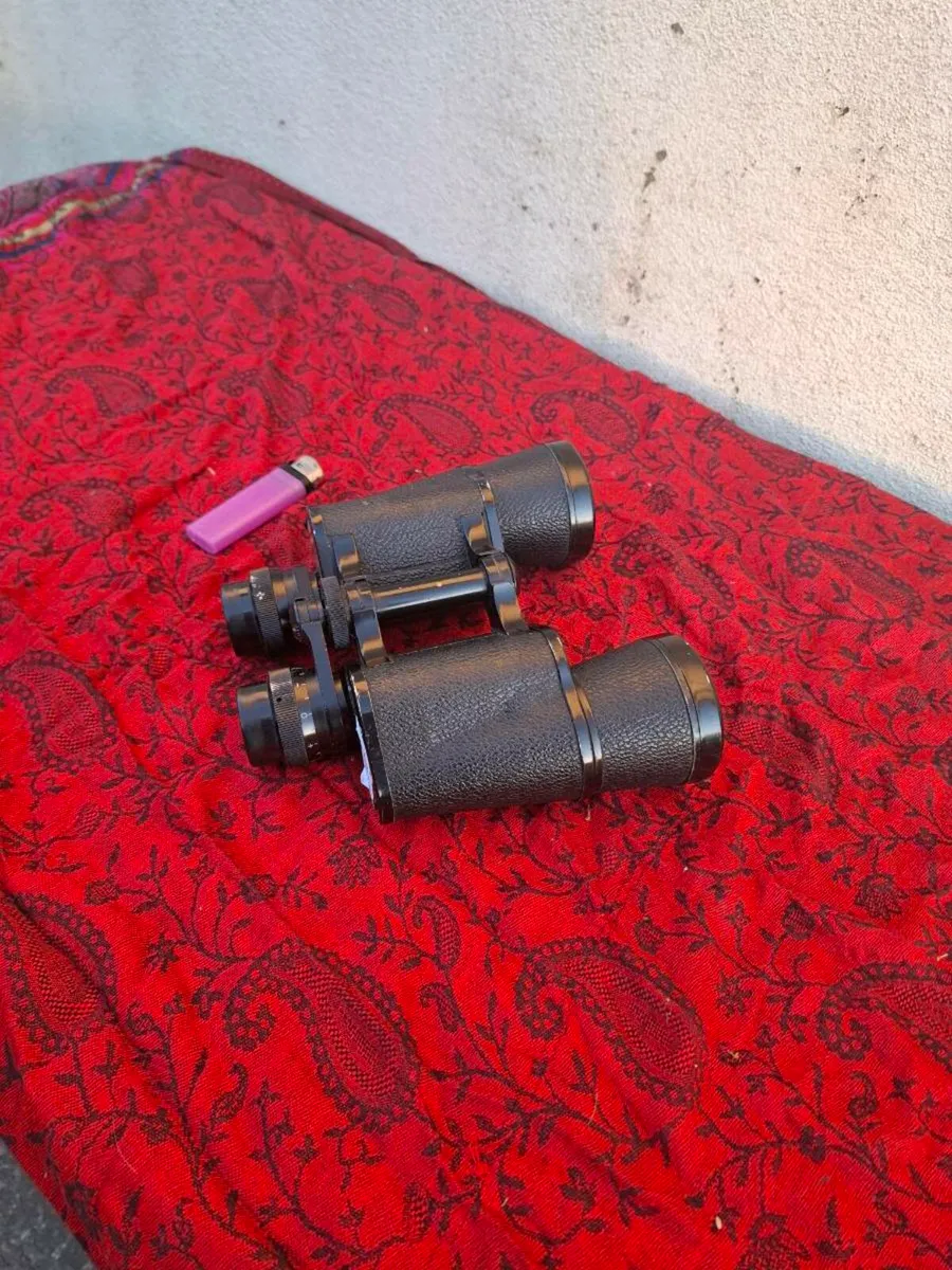 Pair of binoculars - Image 2