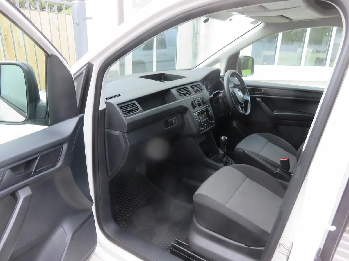 Volkswagen Caddy 2018 - Image 4