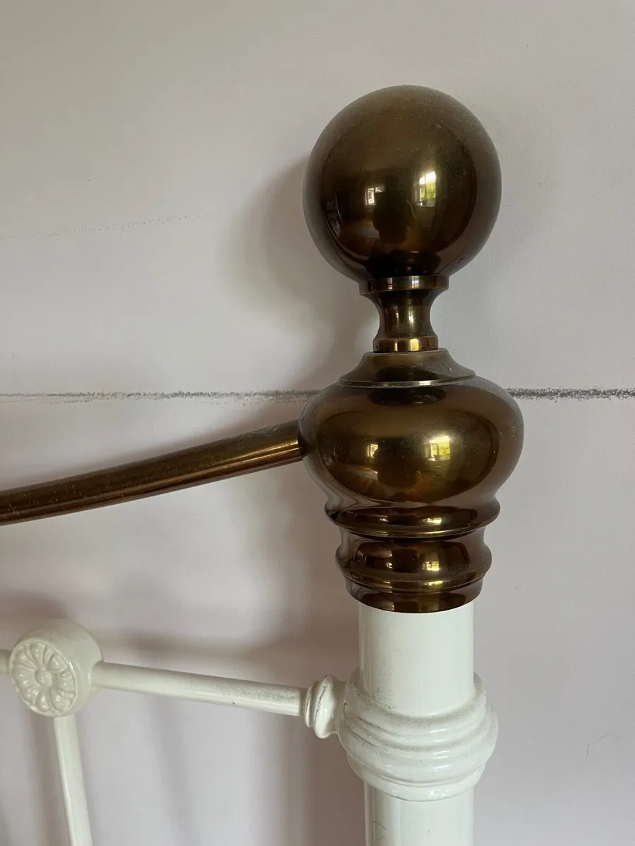 Headboard for Superking bed - Image 1