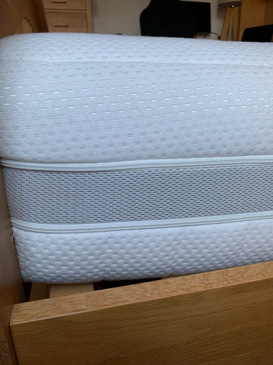 Kingsize mattress - Image 2