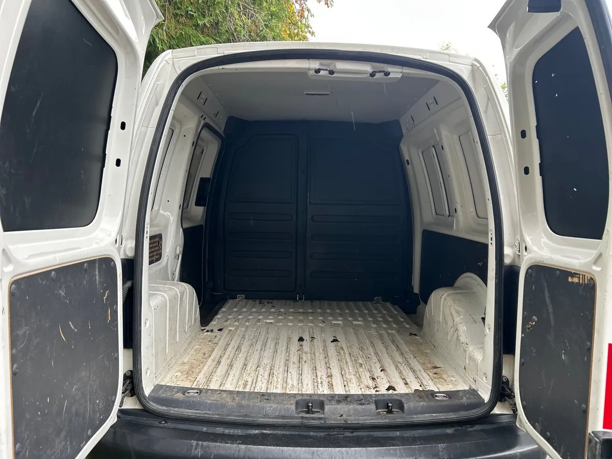 Volkswagen Caddy 2015 - Image 4