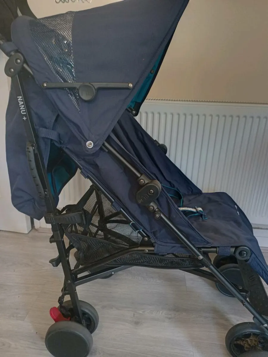 Mothercare baby's buggy with rain cover - Image 4