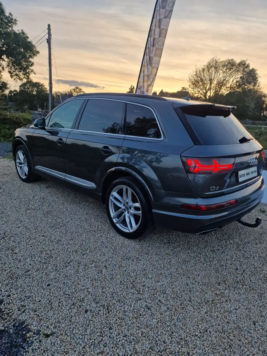 2016 AUDI Q7 QUATTRO S-LINE CREWCAB - Image 4