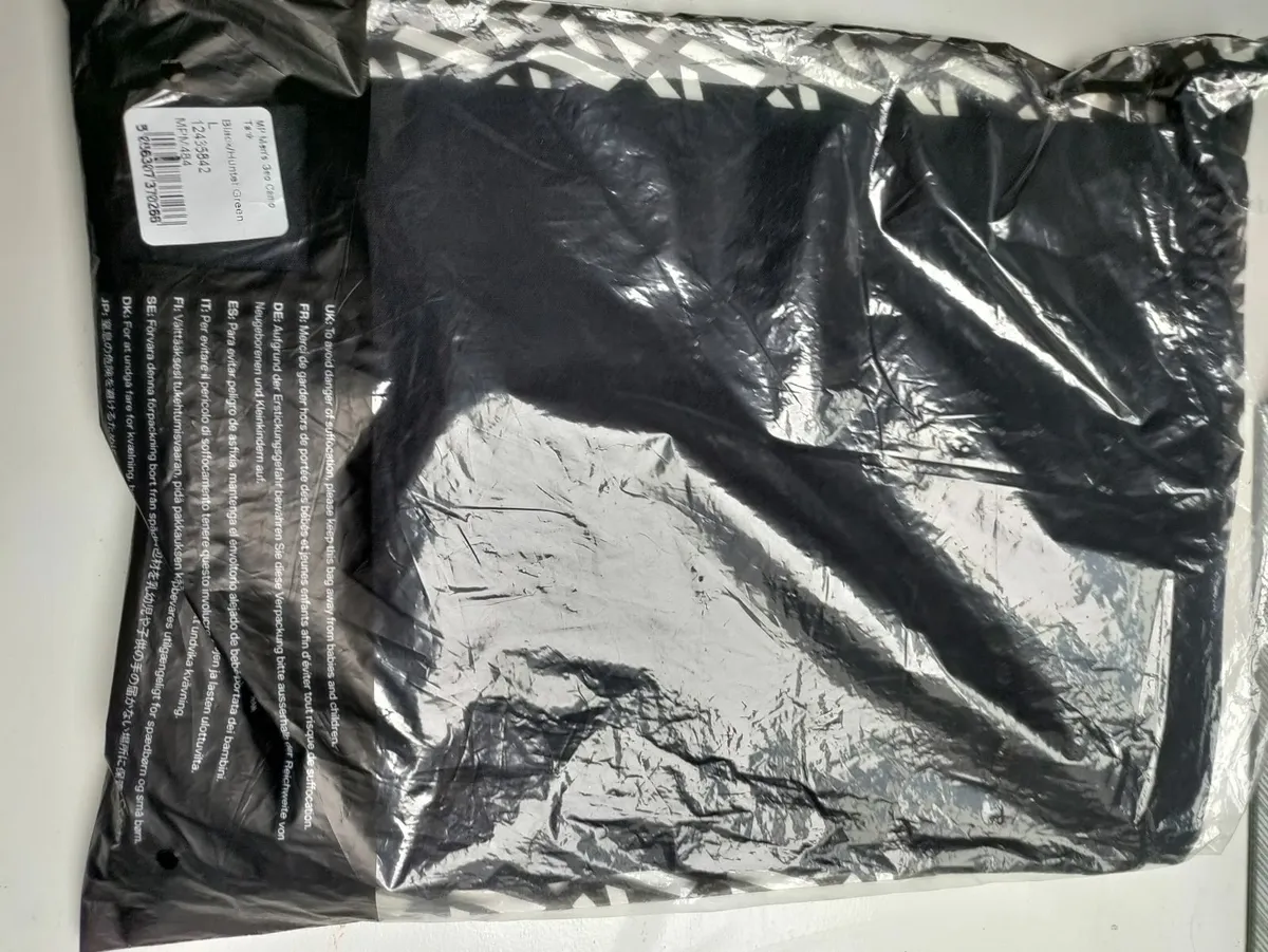 MyProtein Geo Camo Tank top x2 L New - Image 3