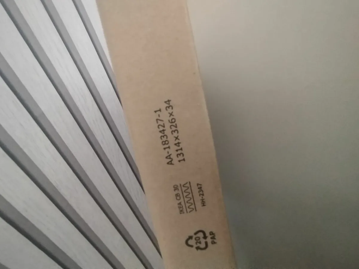 Ilea shelves with hooks - Image 3