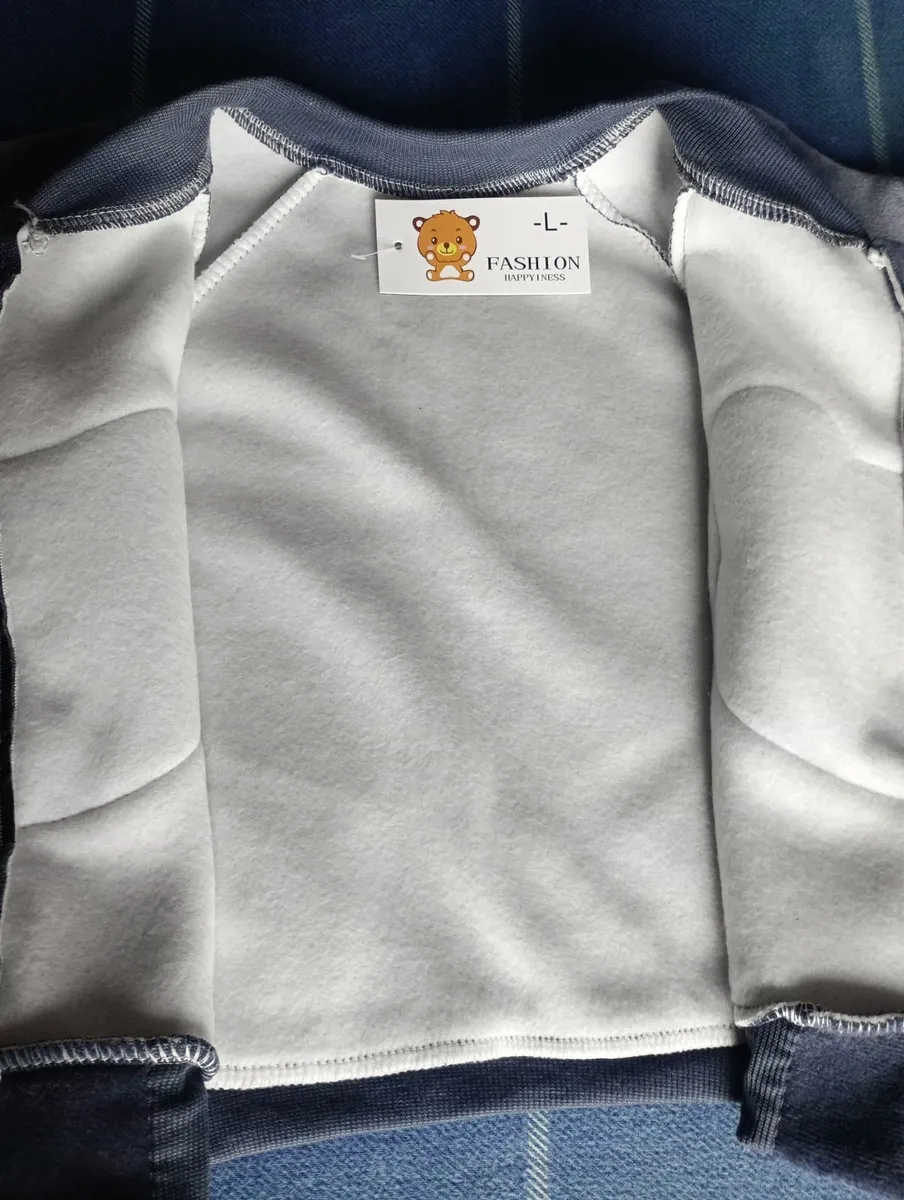 Boys 3-piece Thick Fleece Winter Clothing 3 y/o - Image 4