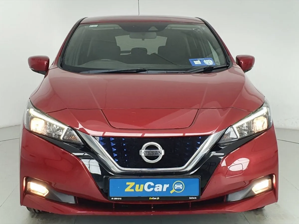 Nissan Leaf  140 Leaf SV 40 kWh - Image 3