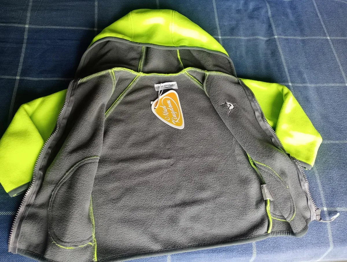 Boys Kids Fleece Zip-Up Jumper Top Winter 3y/o - Image 2