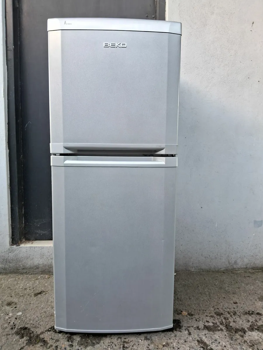 FRIDGE AND FREEZER - Image 4