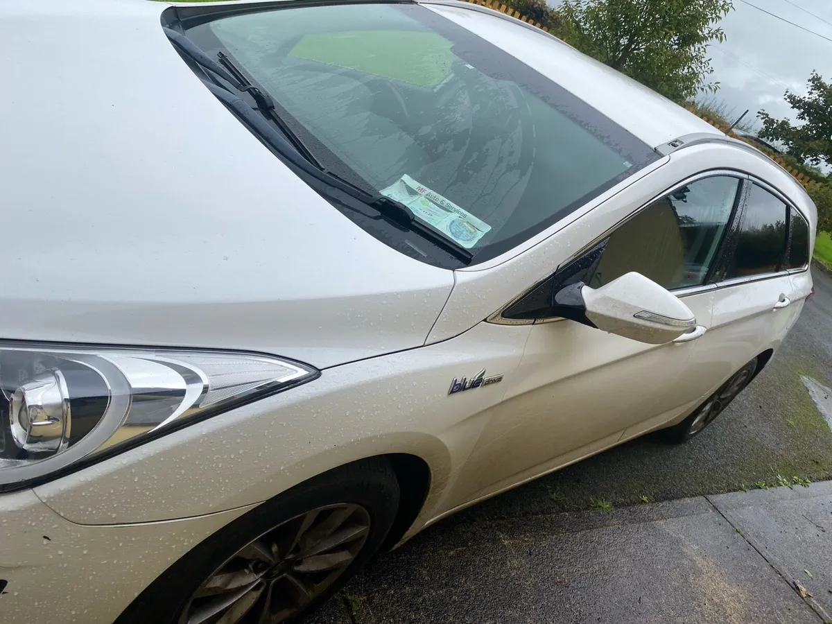 Used car - Image 3