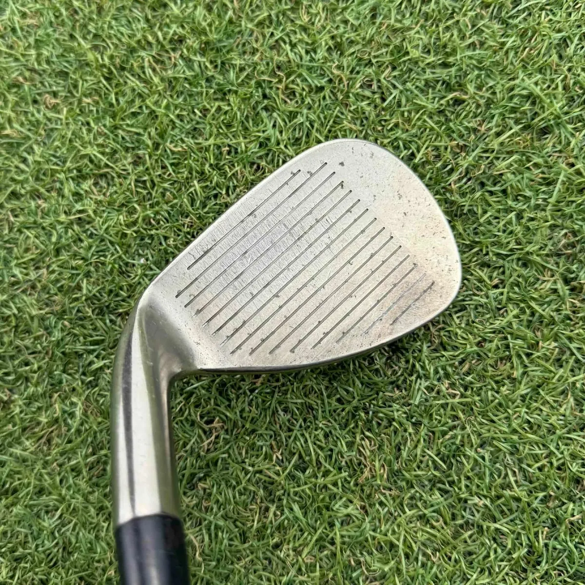 Cobra M Series Wedge Aw 50° / Dynamic Gold Wedge - Image 3
