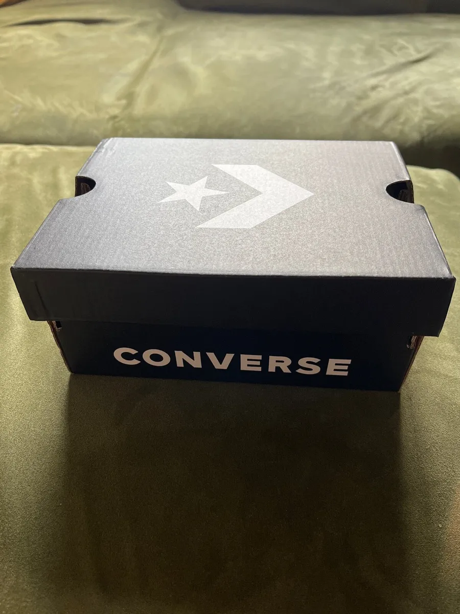 NEW Converse - Image 3
