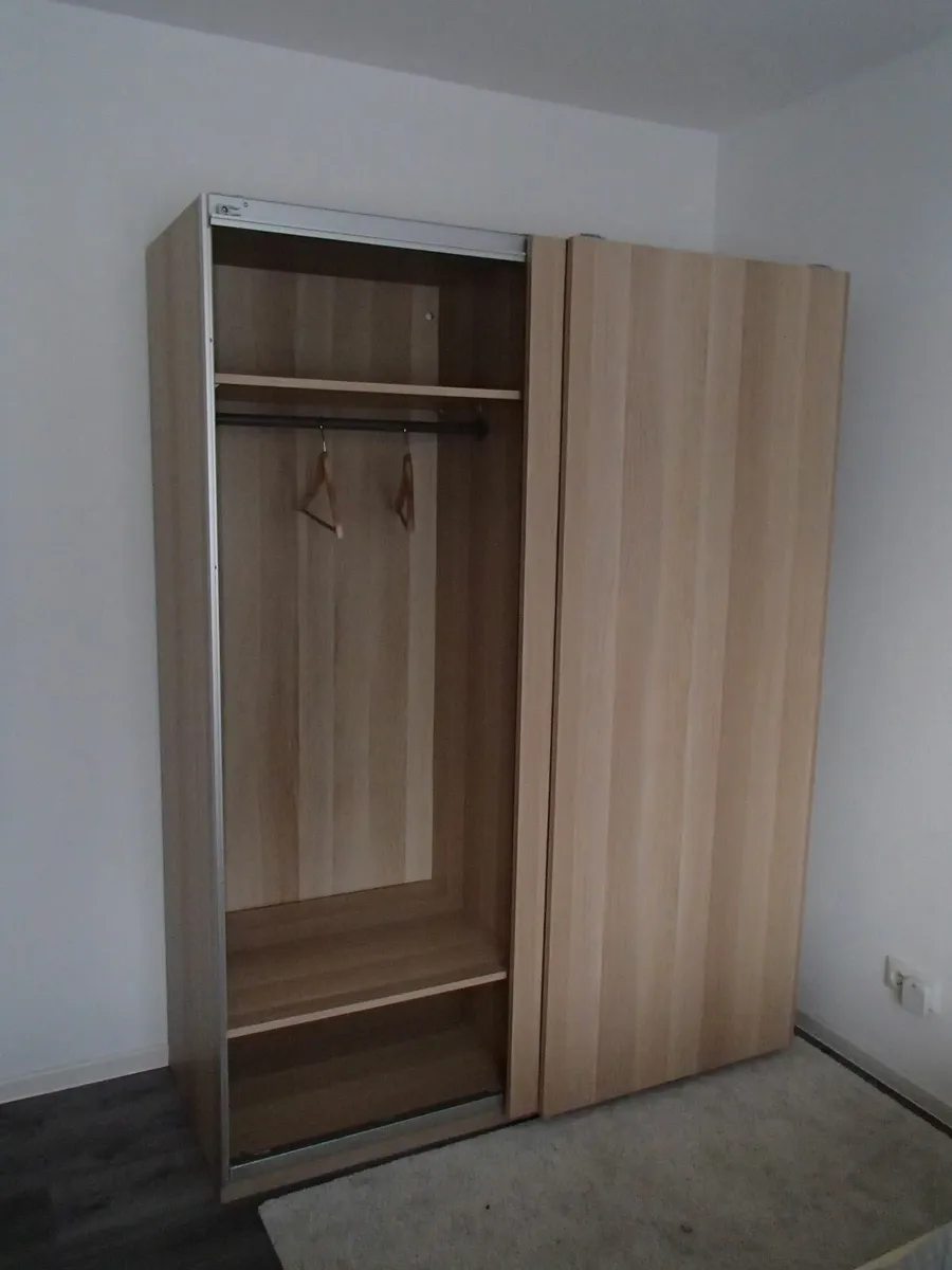 Bedroom wardrobe - Image 2