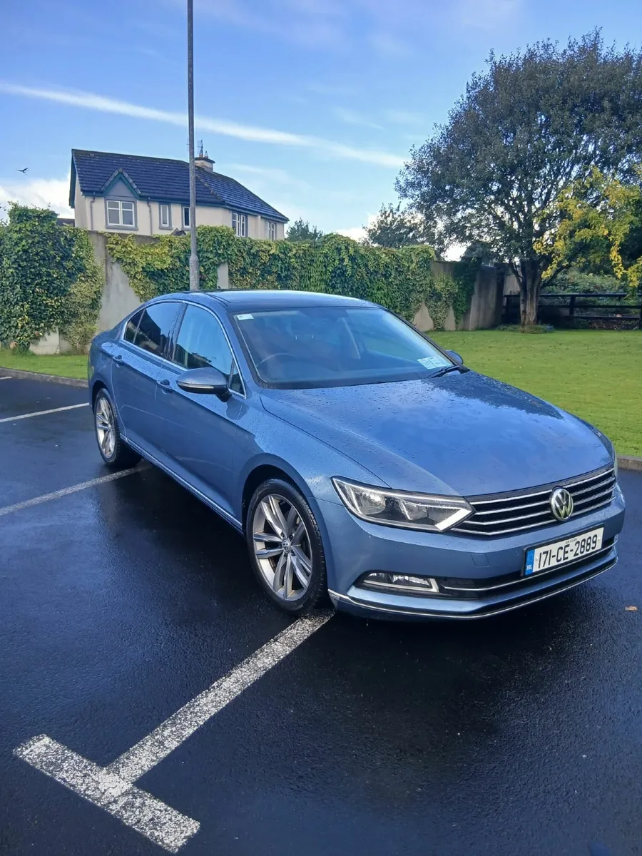 Volkswagen Passat 2017 - Image 1