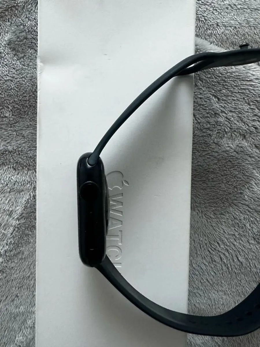 Apple Watch Series 9 45M - Image 1