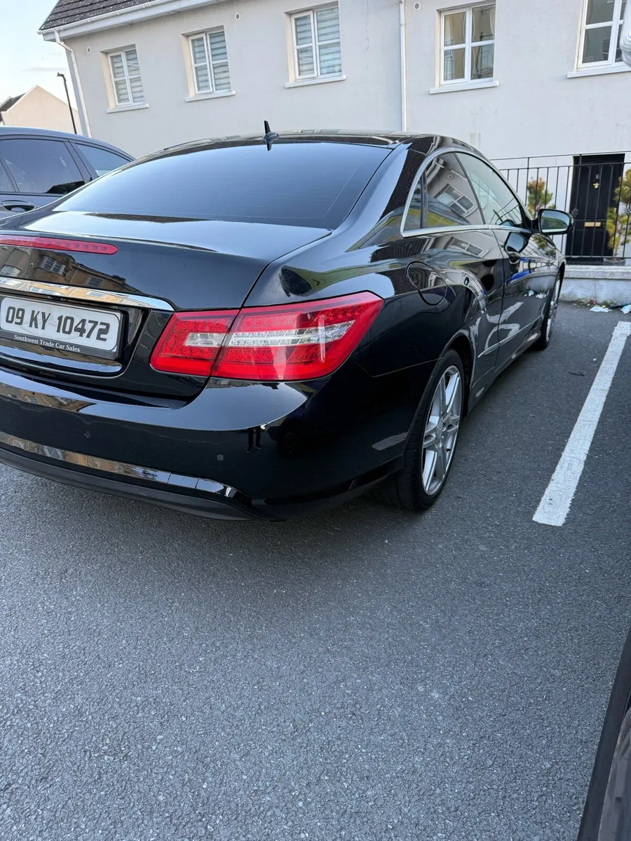Mercedes E 250 coupe - Image 4