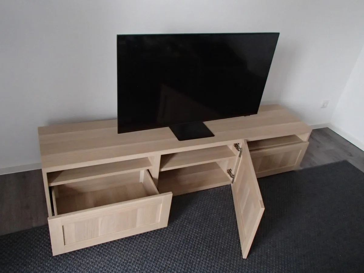 TV stand - Image 3