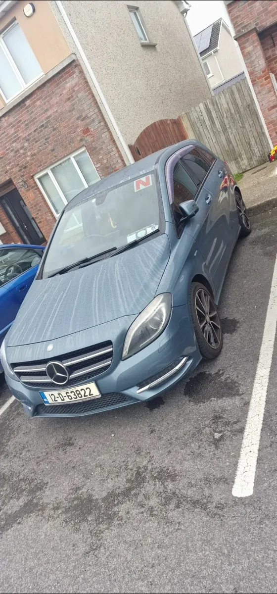 Mercedes-Benz B-Class 2012 - Image 2