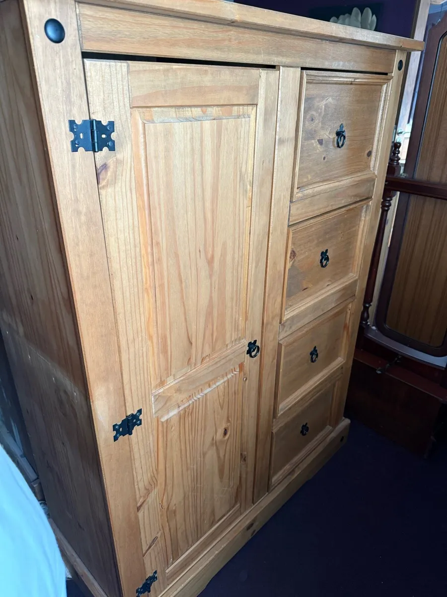3 Mexican pine wardrobes and 1 matching drawers - Image 1
