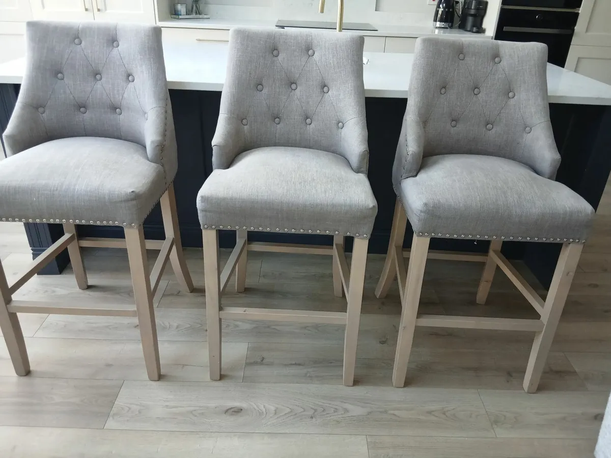 Bar stools - Image 2