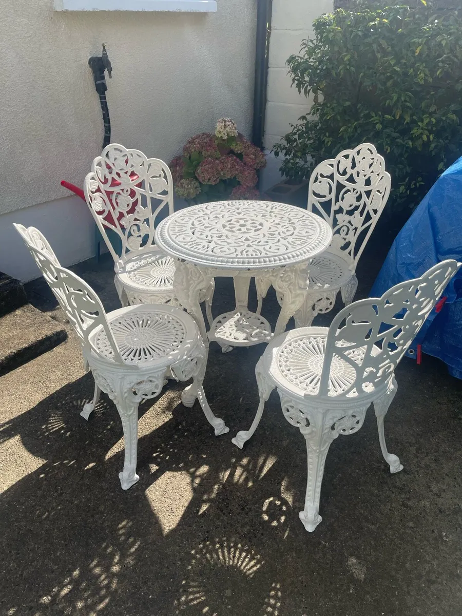 Cast iron table and chairs for sale - Image 4
