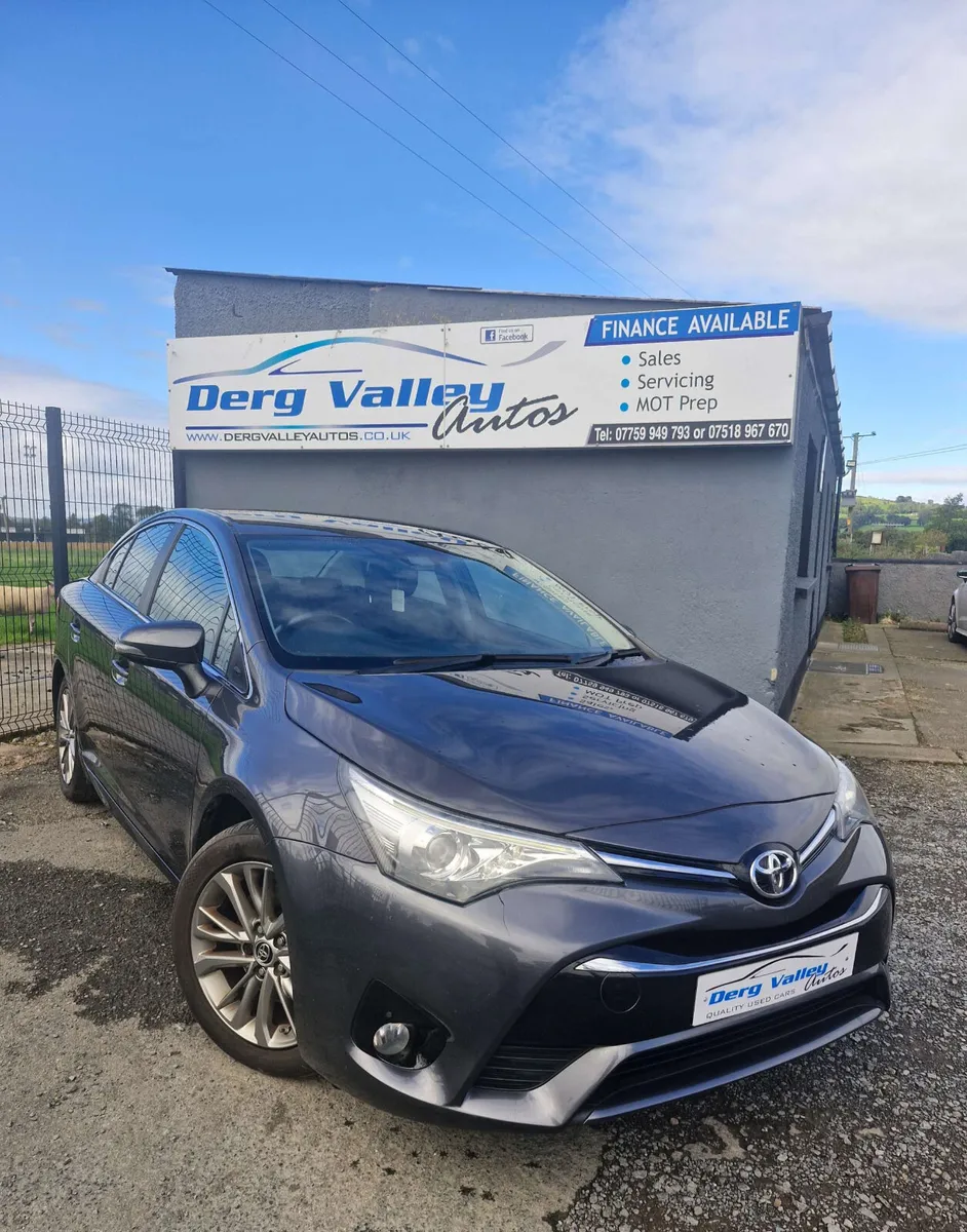 Toyota Avensis 2016 - Image 1