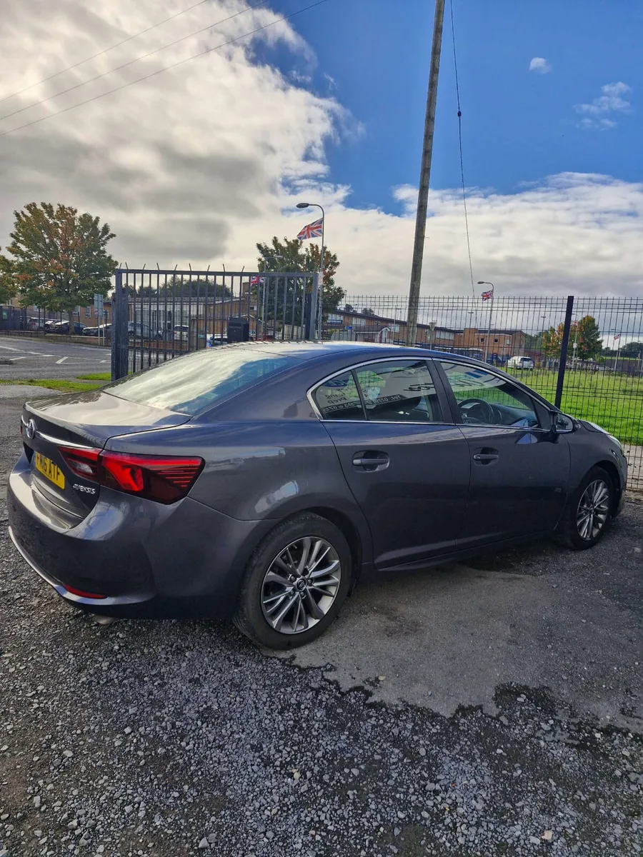 Toyota Avensis 2016 - Image 4