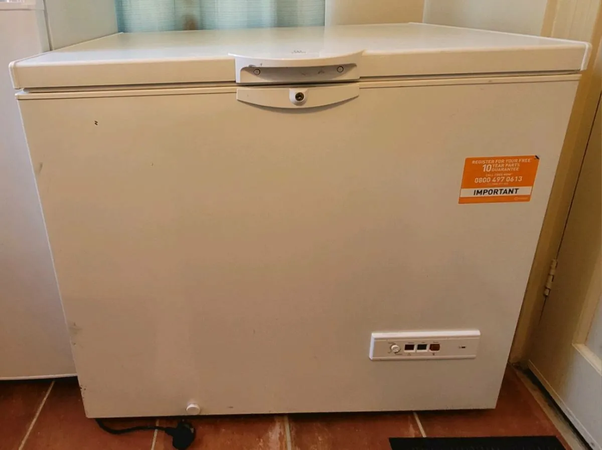 Chest Freezer - Image 1