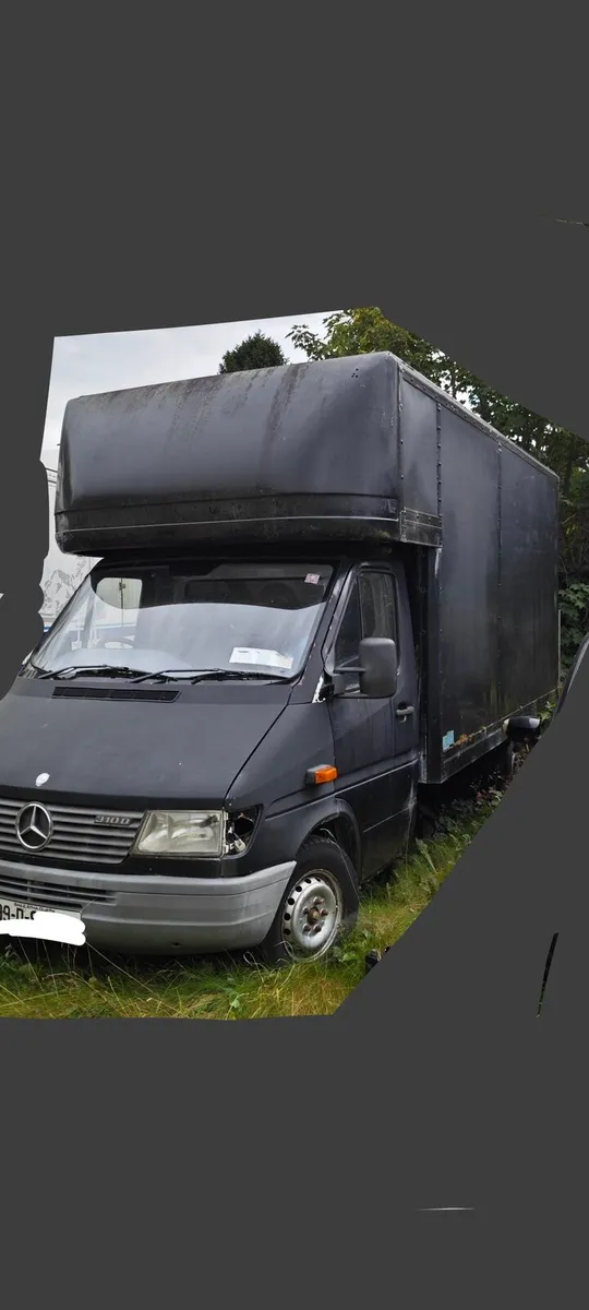 Mercedes sprinter box body truck - Image 1