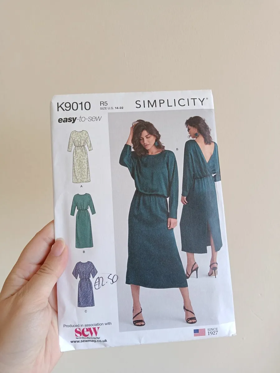 Simplicity K9010 size 14-22 Sewing Pattern - Image 1